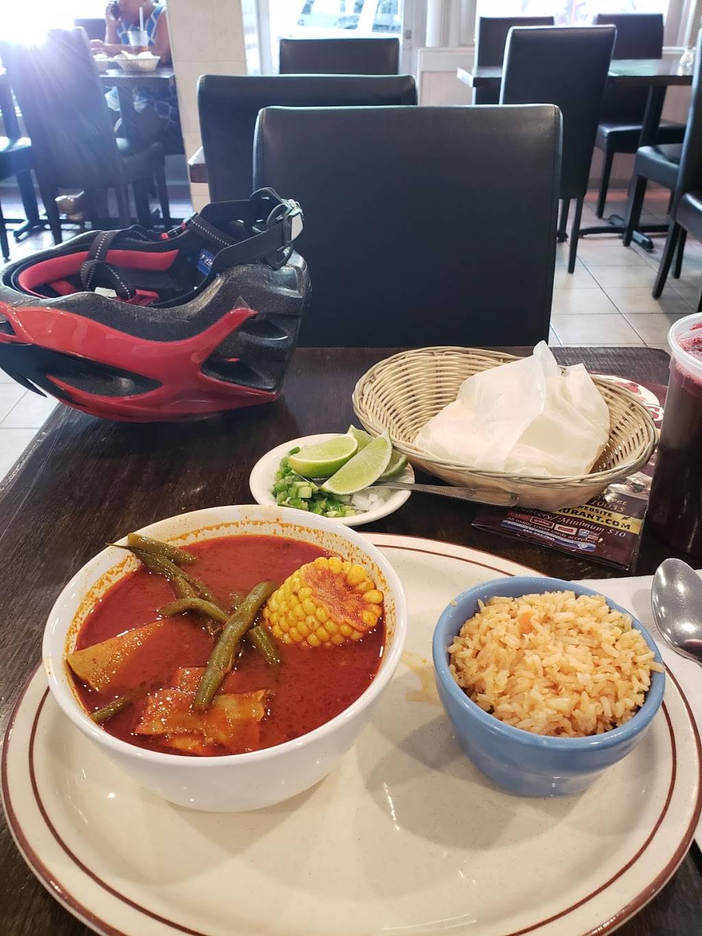 Pipos | meal delivery | 166 E 118th St #3, New York, NY 10035, USA | 2128282382 OR +1 212-828-2382