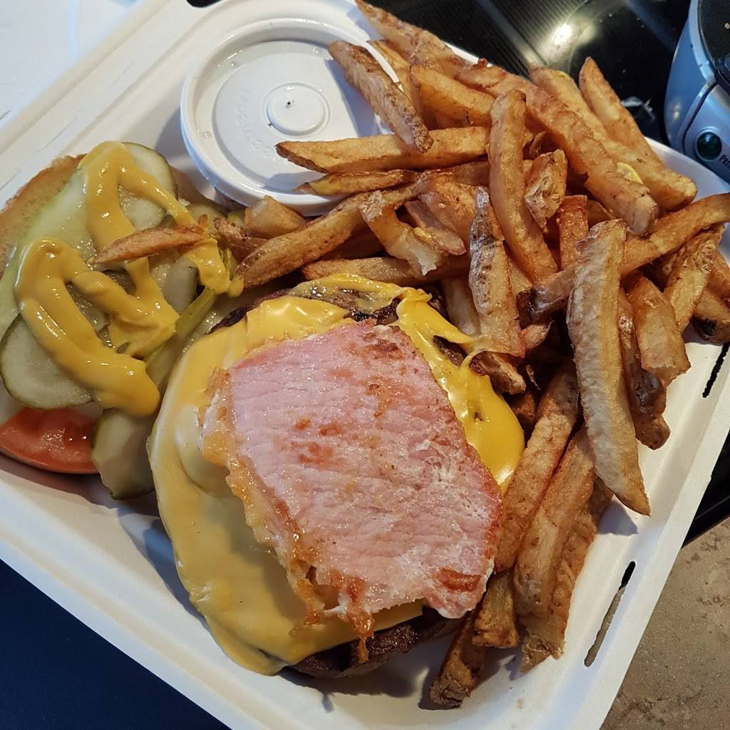 Madelyns Diner | restaurant | 377 Huron St, Stratford, ON N5A 5T6, Canada | 5192735296 OR +1 519-273-5296