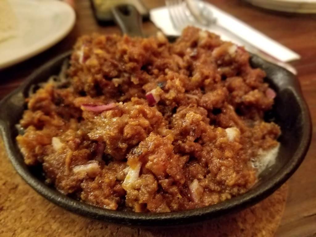 Mama Fina’s NYC House of Filipino Sisig | restaurant | 167 Avenue A, New York, NY 10009, USA | 9172620893 OR +1 917-262-0893
