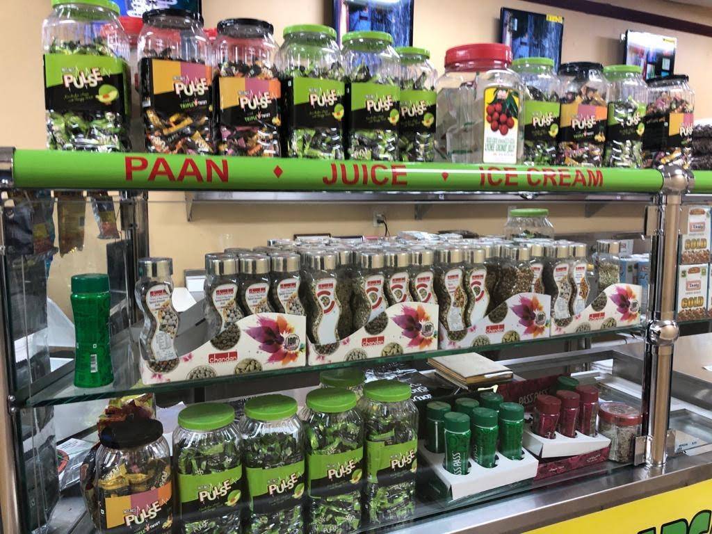 Radhe Paanwala | restaurant | 1700 Oak Tree Rd, Edison, NJ 08820, USA | 8482007571 OR +1 848-200-7571