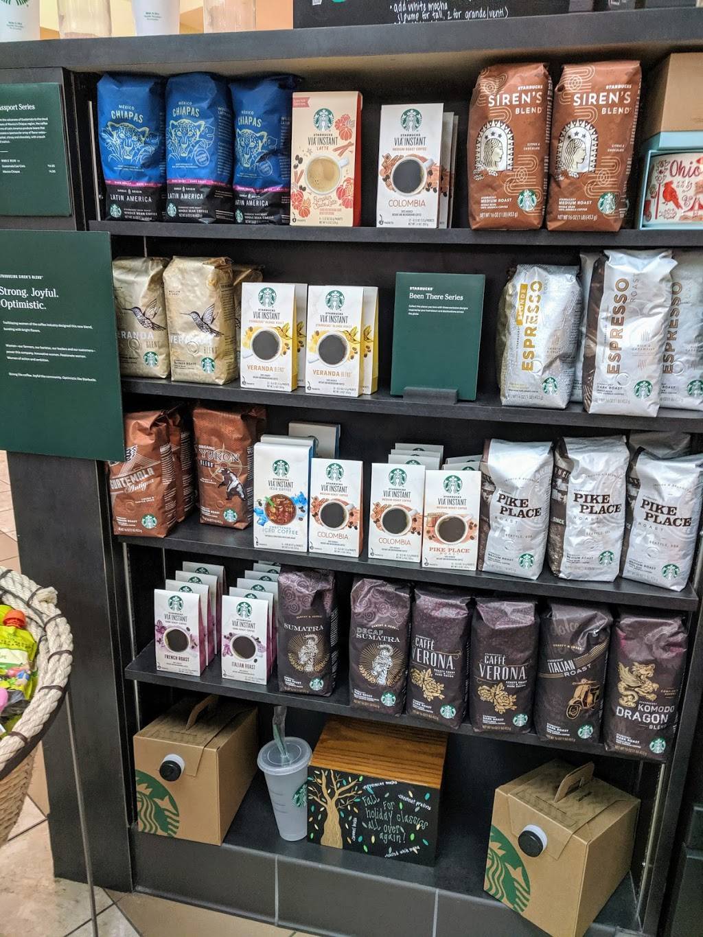 Starbucks | cafe | 500 Southpark Mall, 201, Strongsville, OH 44136, USA | 4402388359 OR +1 440-238-8359