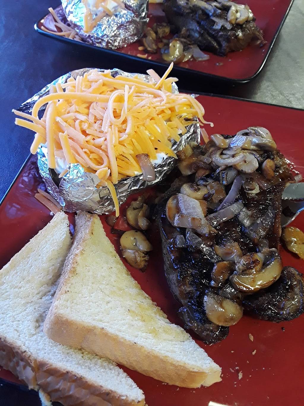 AJs Meat Market & Smokehouse | restaurant | 4908 FM 517 Rd E, Dickinson, TX 77539, USA | 2813377777 OR +1 281-337-7777