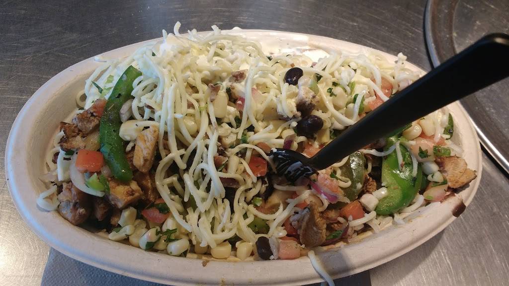 Chipotle Mexican Grill | restaurant | 5855 20th St Unit 101, Vero Beach, FL 32966, USA | 7729070635 OR +1 772-907-0635