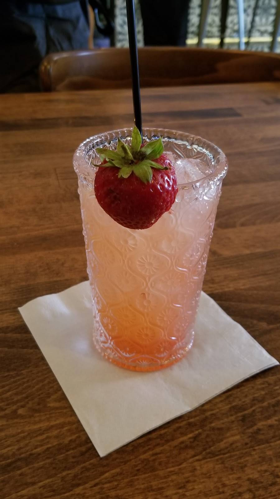 Unidad Restaurant and Bar | restaurant | 3339 95th St, Evergreen Park, IL 60805, USA | 7085290911 OR +1 708-529-0911