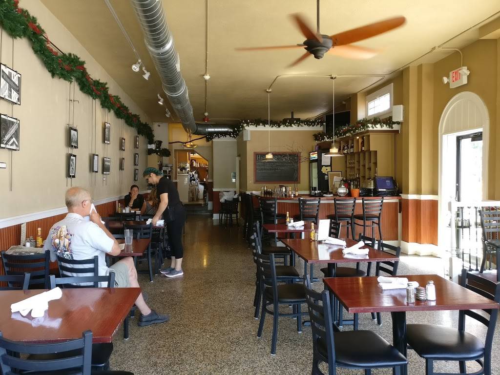 Highlands Cafe | cafe | 1413 N 60th St, Milwaukee, WI 53213, USA | 4147271799 OR +1 414-727-1799