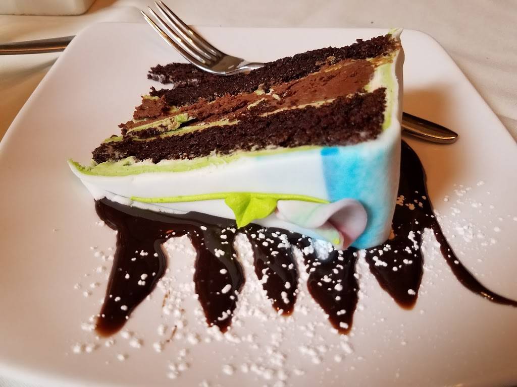 The Green Gateau | restaurant | 330 S 10th St, Lincoln, NE 68508, USA | 4024770330 OR +1 402-477-0330