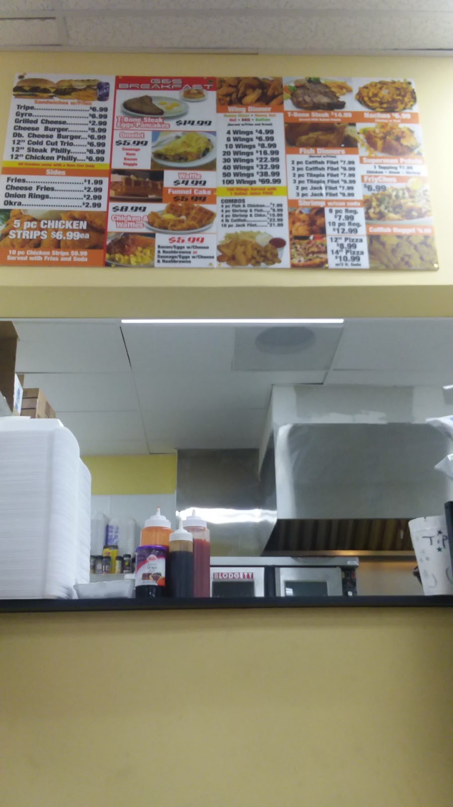 Shell | restaurant | 2800 N Florissant Ave, St. Louis, MO 63107, USA | 3145663565 OR +1 314-566-3565