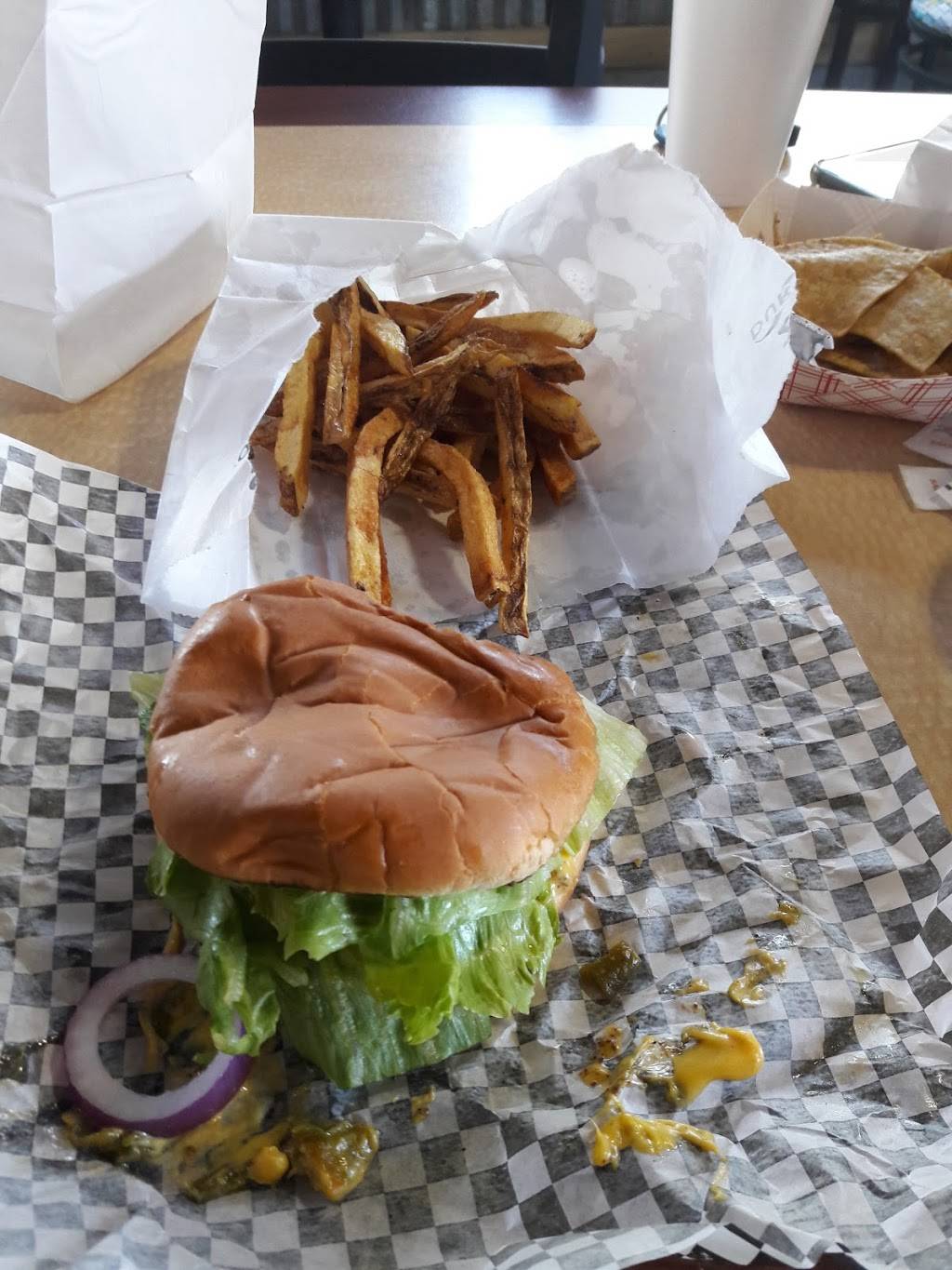 MAMA BS | restaurant | 887 N Main St, Las Cruces, NM 88001, USA | 5756800201 OR +1 575-680-0201