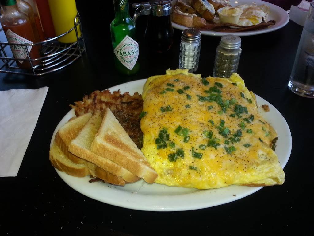 Kelly Creek Sports Bar & Grill | restaurant | 2155 NE Division St, Gresham, OR 97030, USA | 5035128795 OR +1 503-512-8795