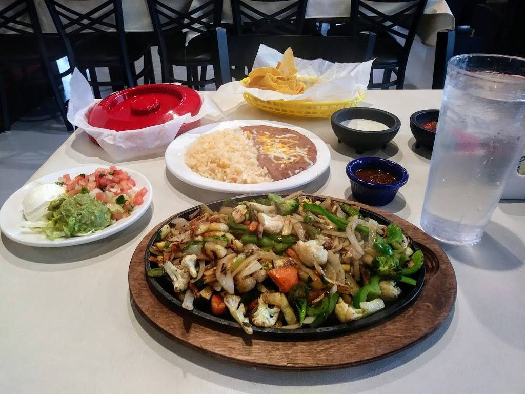 Silvias Mexican Restaurant | restaurant | 2421 University Commons Way, Knoxville, TN 37919, USA | 8658518888 OR +1 865-851-8888