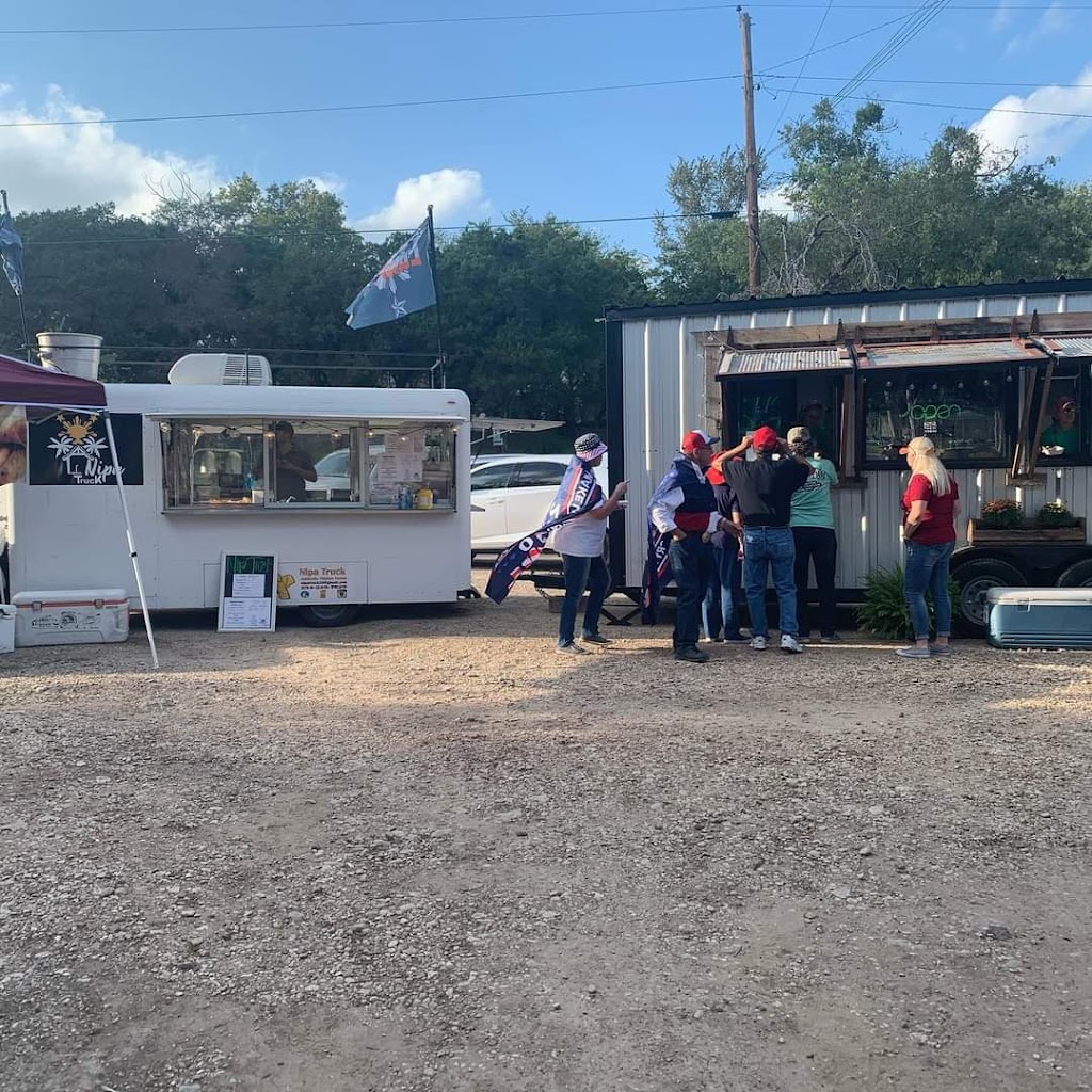 LJs Tiny House Cafe | meal takeaway | 4105 S, TX-36, Gatesville, TX 76528, USA | 2542161992 OR +1 254-216-1992