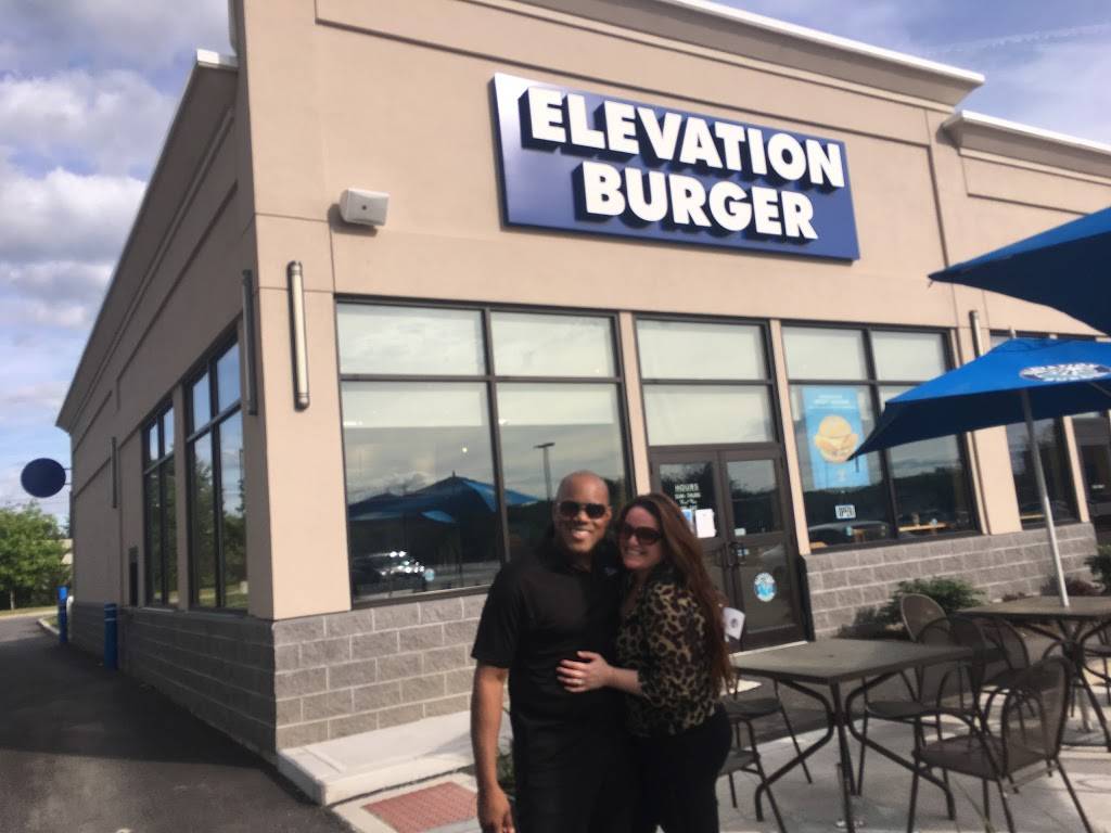 Elevation Burger | meal takeaway | 479 Stillwater Ave, Bangor, ME 04401, USA | 2072627351 OR +1 207-262-7351
