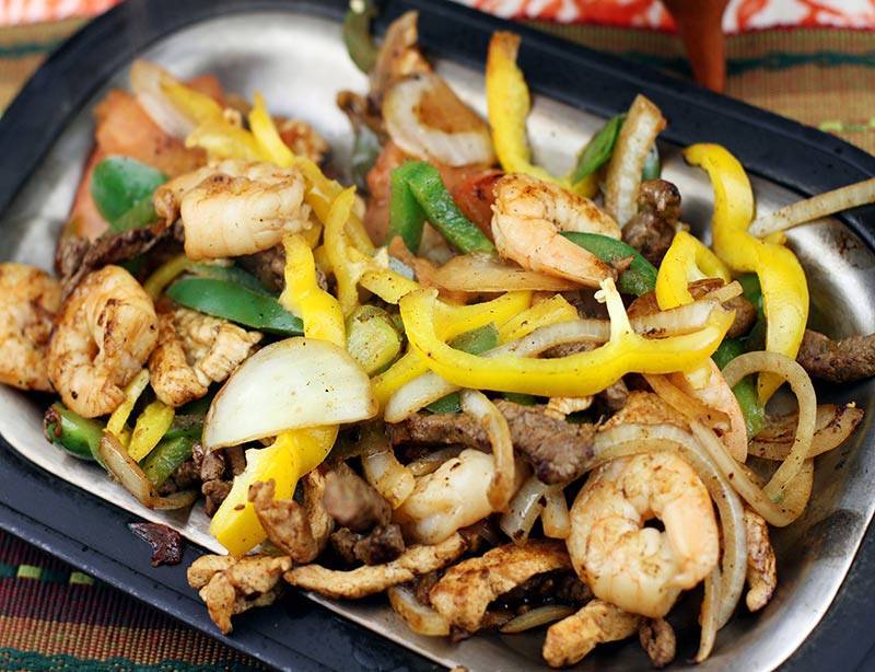 La Carreta | restaurant | 8210 Timberlake Rd, Lynchburg, VA 24502, USA | 4342399701 OR +1 434-239-9701