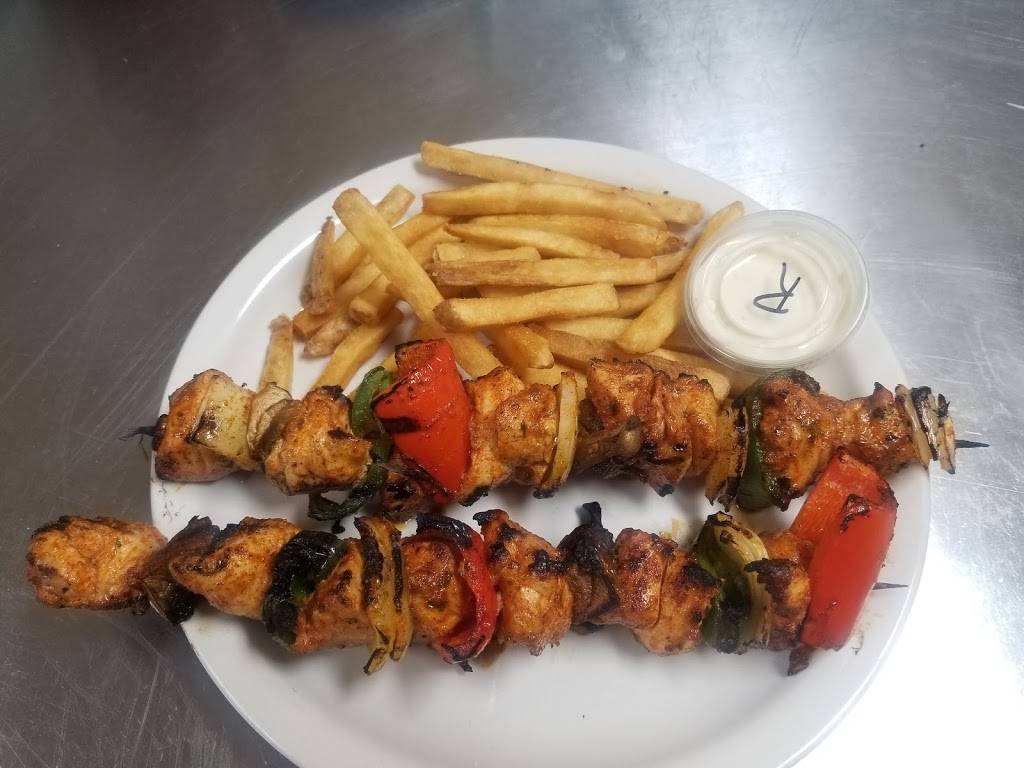 Diamond Billiards Bar & Grill | restaurant | 3400 W Ridge Rd Ste. 1, Greece, NY 14626, USA | 5854916261 OR +1 585-491-6261