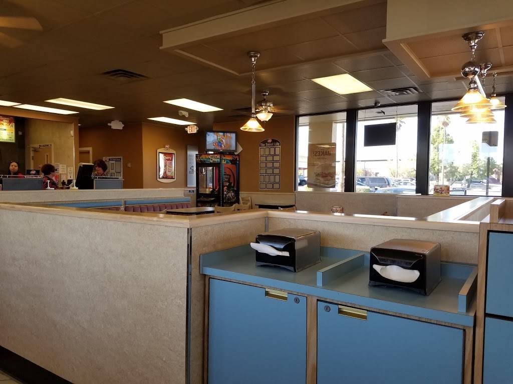 Dairy Queen | restaurant | 2205 S Rainbow Blvd, Las Vegas, NV 89146, USA | 7022424000 OR +1 702-242-4000