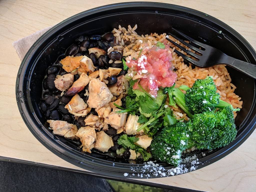 El Pollo Loco | restaurant | 591 N Moorpark Rd, Thousand Oaks, CA 91360, USA | 8053700330 OR +1 805-370-0330