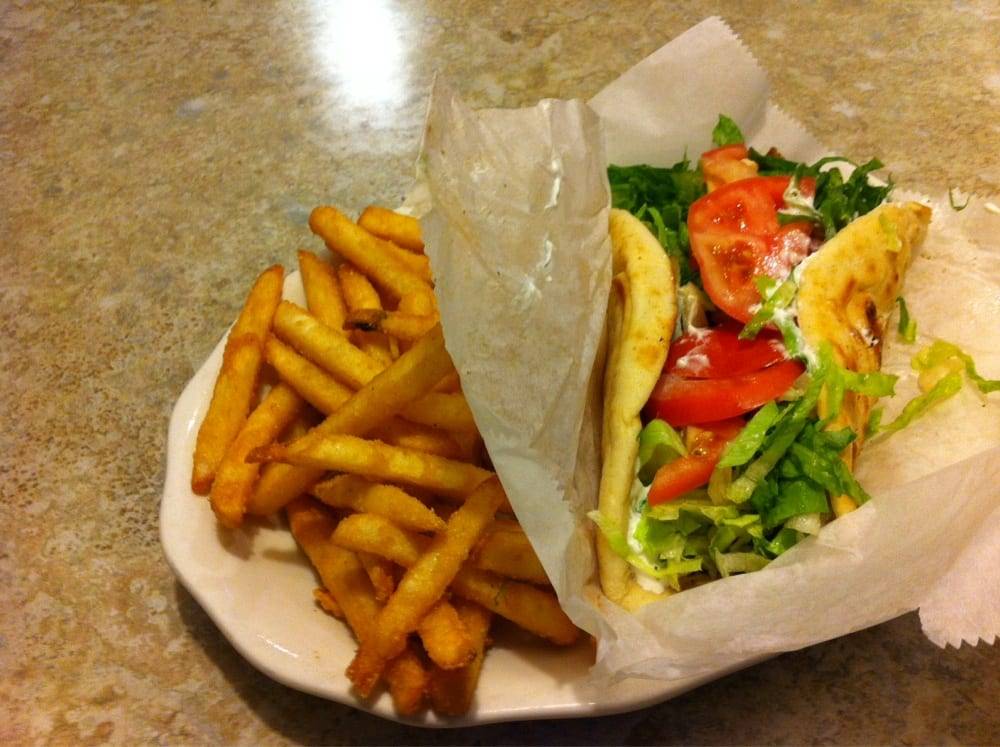 Alexandras Bistro | restaurant | 9 E 4th St, Bethlehem, PA 18015, USA | 6108680366 OR +1 610-868-0366