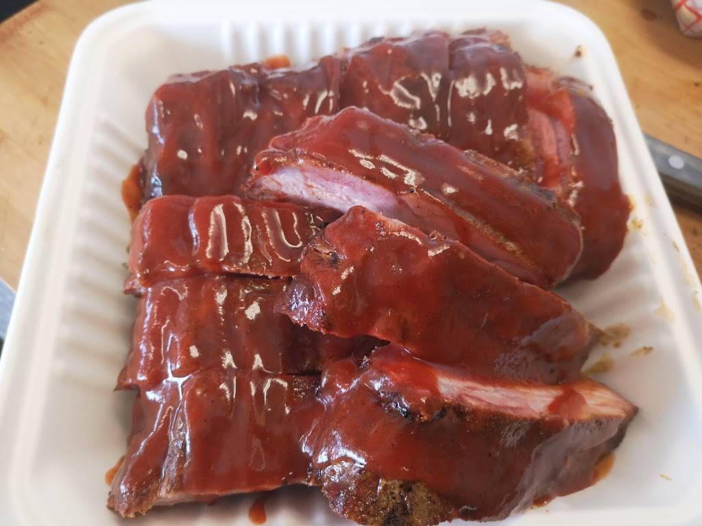 Chuckwagon BBQ foodtruck | restaurant | 2893 ON-28, Peterborough, ON K9J 6Y2, Canada | 7057604685 OR +1 705-760-4685