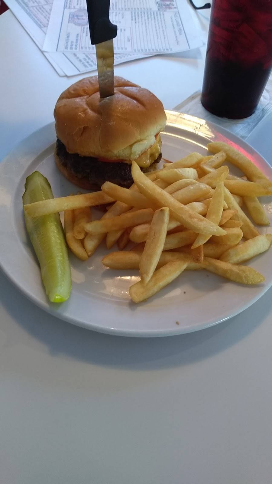 Vehicle City Diner | restaurant | 3142 Miller Rd, Flint, MI 48507, USA | 8107804828 OR +1 810-780-4828