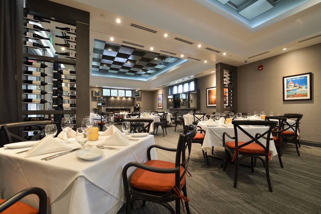 Ruths Chris Steak House | restaurant | 970 Dixon Rd Building B, Etobicoke, ON M9W 1J9, Canada | 6477975400 OR +1 647-797-5400