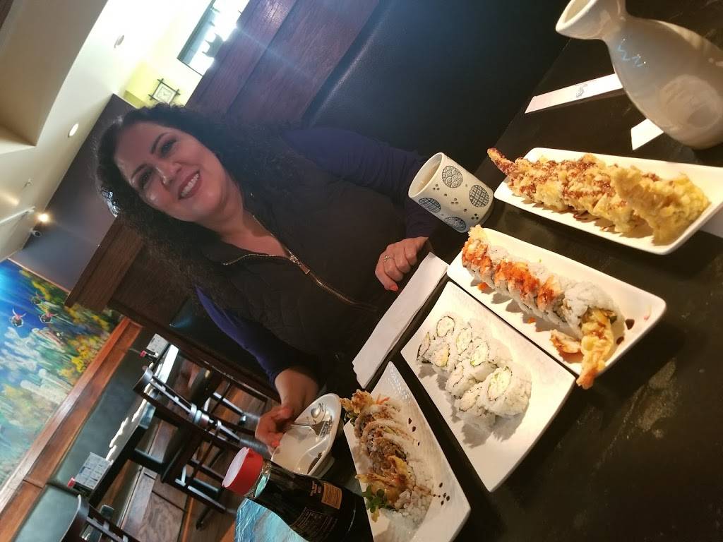 Bluefin | restaurant | 5401 Lone Tree Way # 140, Brentwood, CA 94513, USA | 9255138808 OR +1 925-513-8808