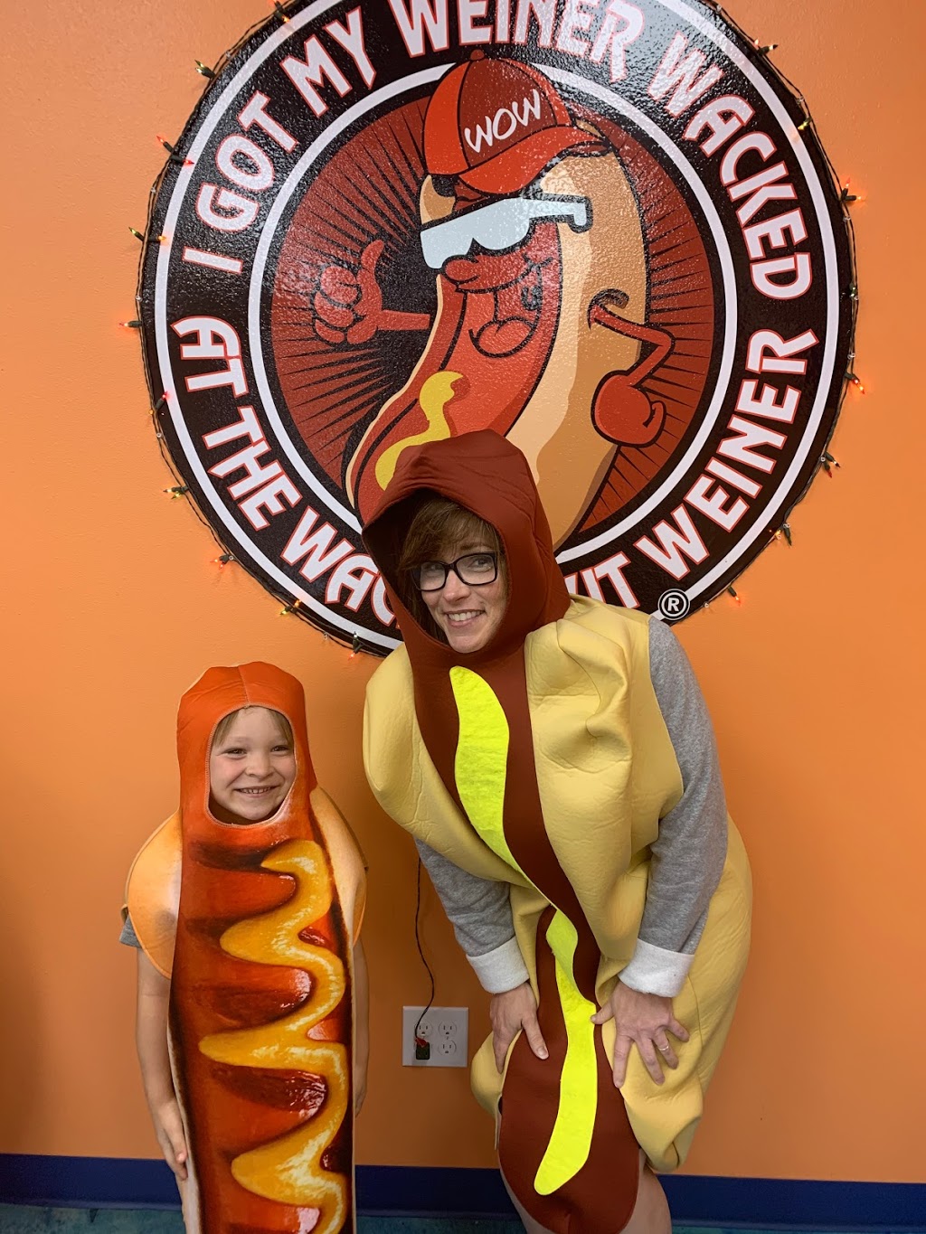 Wacked Out Weiner Gulf Breeze | restaurant | 3026 Gulf Breeze Pkwy, Gulf Breeze, FL 32563, USA | 8507339353 OR +1 850-733-9353