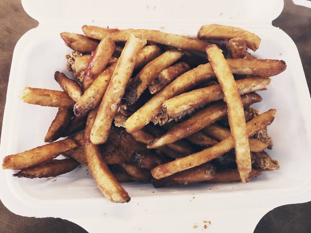 4C Broast Chicken | restaurant | 1093 OConnor Dr, East York, ON M4B 2T1, Canada | 4167554488 OR +1 416-755-4488