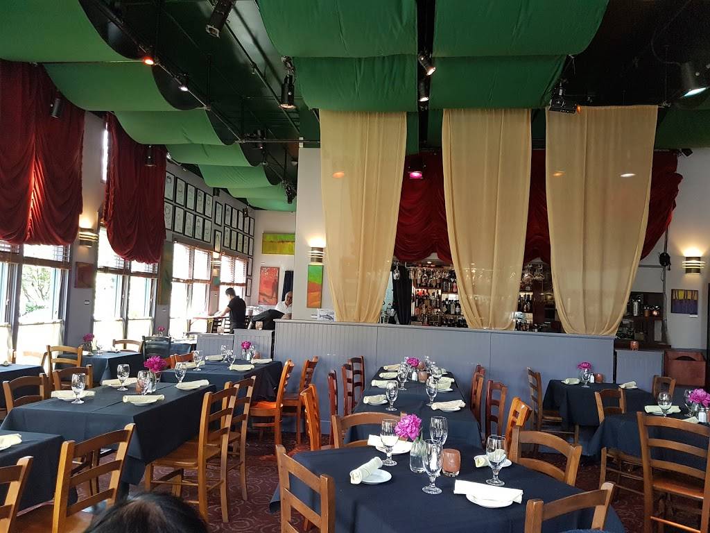 Fins Bistro | cafe | 301 Front St N, Issaquah, WA 98027, USA | 4253920109 OR +1 425-392-0109