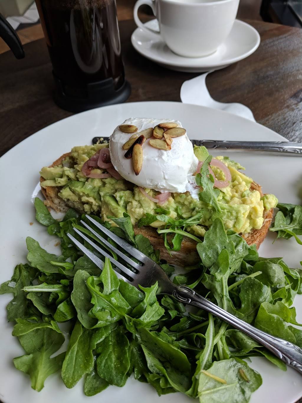 MiddleBar | restaurant | 129 N Market St, Inglewood, CA 90301, USA | 3234547577 OR +1 323-454-7577