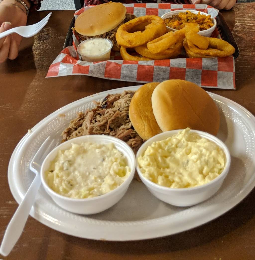 Little Pigs BBQ | restaurant | 840 S Pine St, Spartanburg, SC 29302, United States | 8643106282 OR +1 864-310-6282