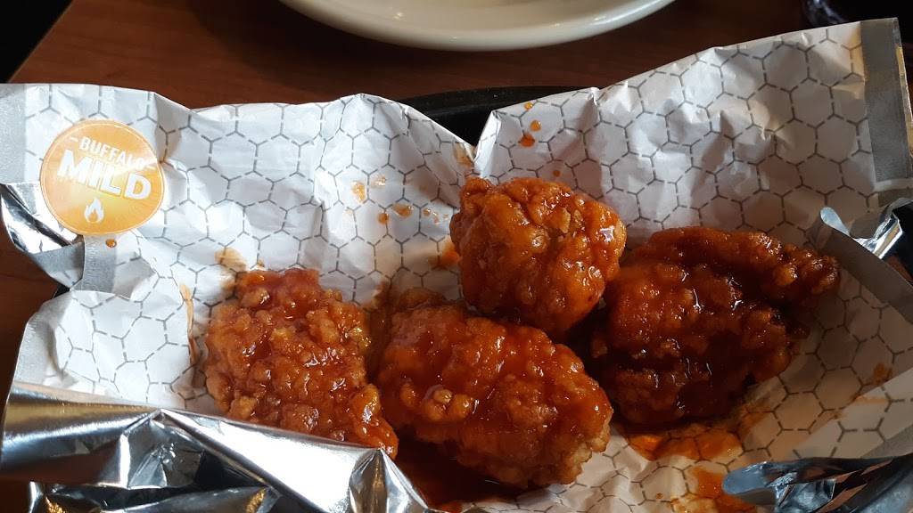 Pizza Hut | meal takeaway | 1315 Whitehall Rd, North Muskegon, MI 49445, USA | 2317444861 OR +1 231-744-4861