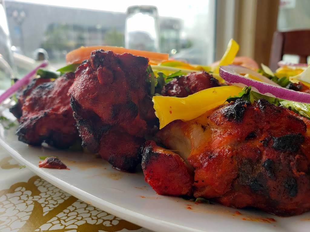 Family Kabobs House | restaurant | 3205 Columbia Pike, Arlington, VA 22204, United States | 7034838618 OR +1 703-483-8618