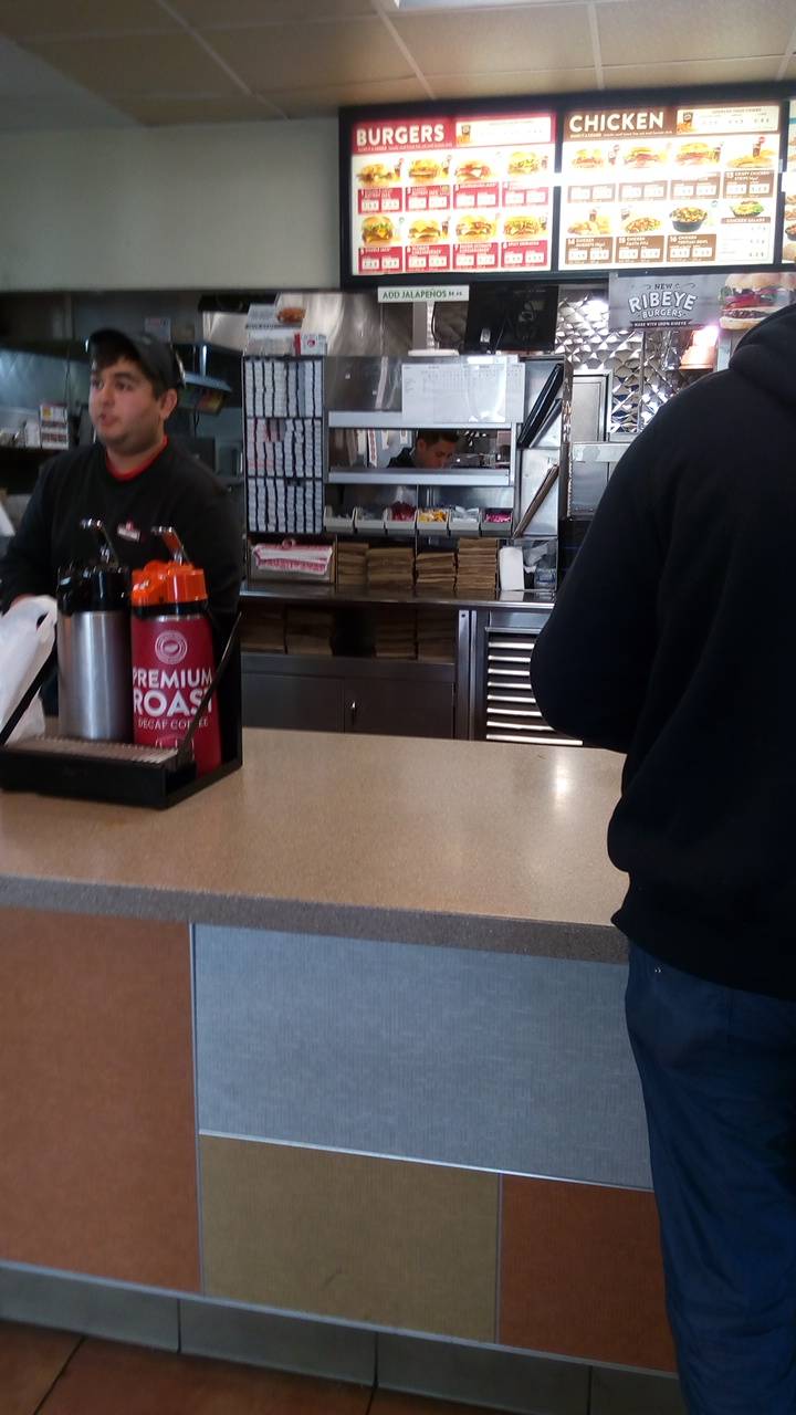 Jack in the Box | restaurant | 11216 Tampa Ave, Northridge, CA 91326, USA | 8183689941 OR +1 818-368-9941