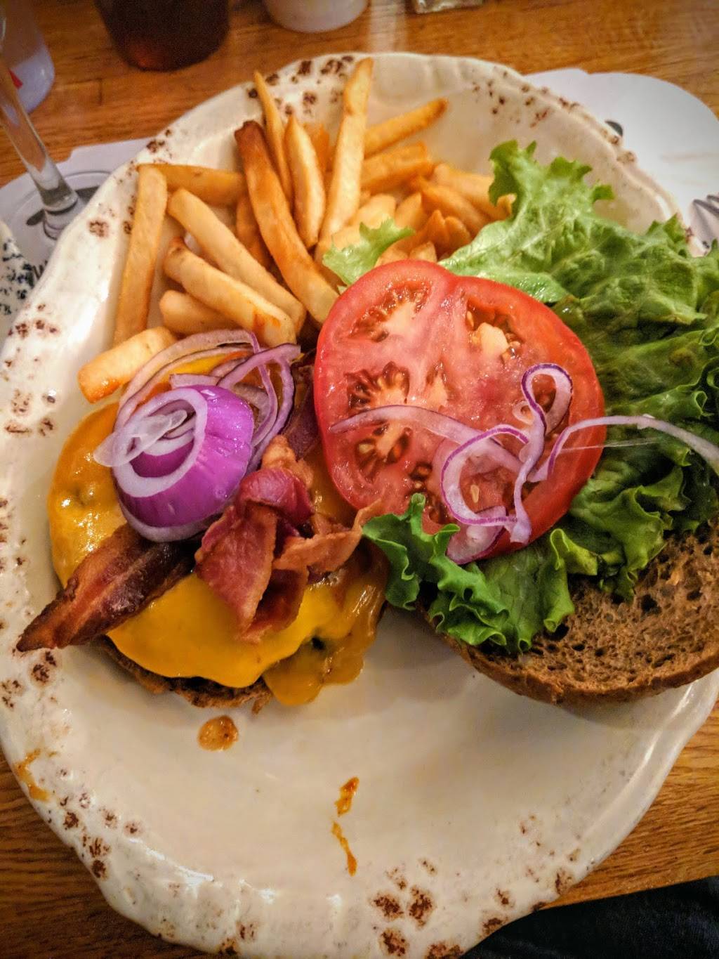 Black River Barn | restaurant | 1178 NJ-10, Randolph, NJ 07869, USA | 9735989988 OR +1 973-598-9988