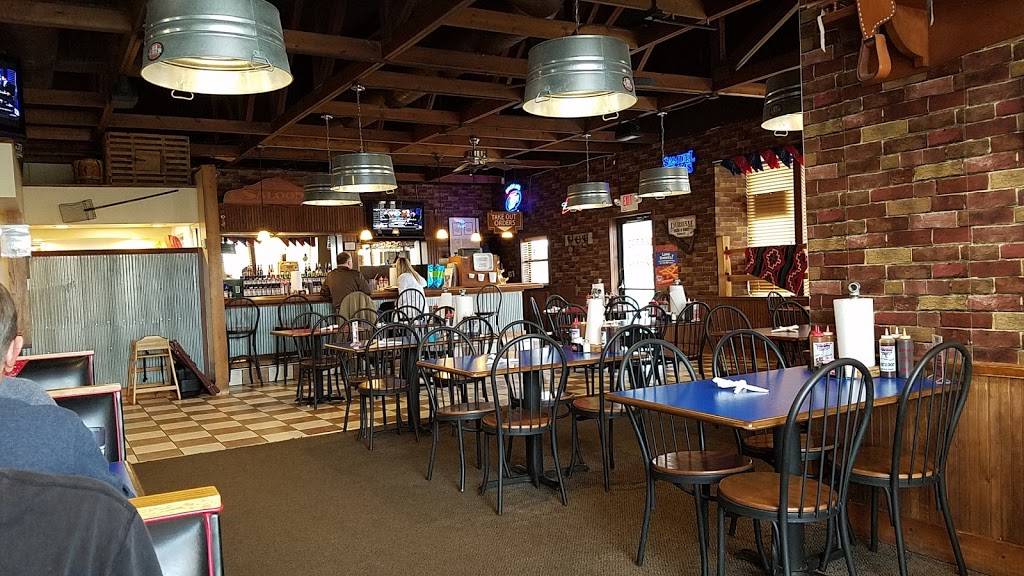 Bandanas Bar-B-Q | restaurant | 1 Ruggeri Dr, Wentzville, MO 63385, USA | 6368874050 OR +1 636-887-4050