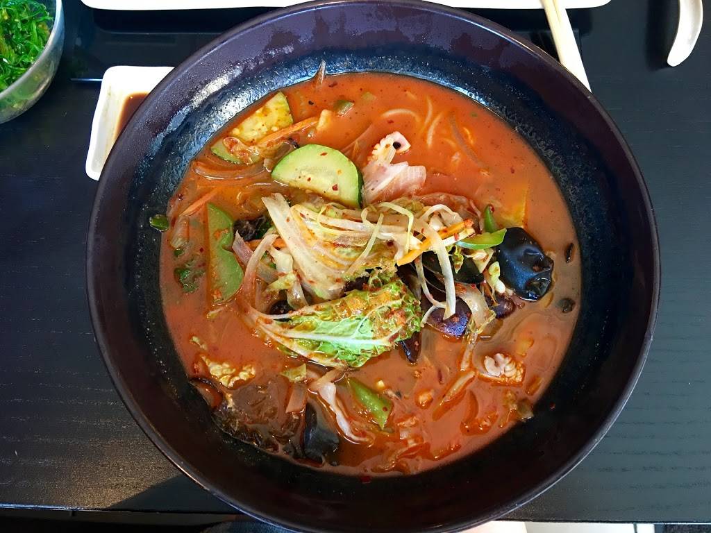 Hwaki | restaurant | 269 Princess St, Kingston, ON K7L 1B5, Canada | 6137669882 OR +1 613-766-9882