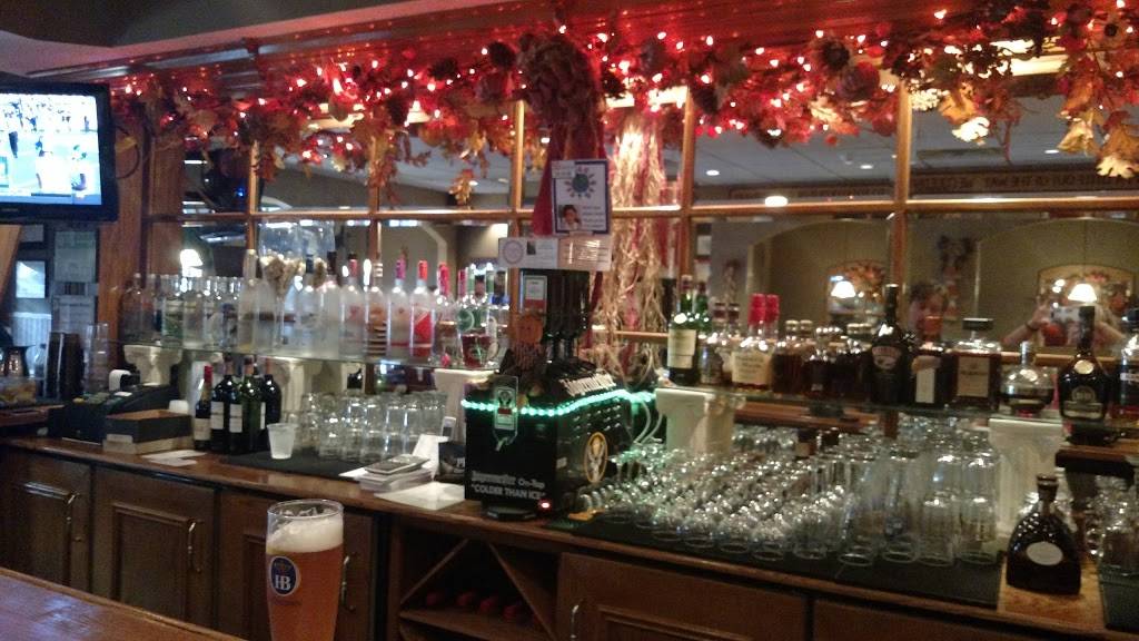 Checkers II | restaurant | 6524 Main St, Union, IL 60180, USA | 8159232000 OR +1 815-923-2000