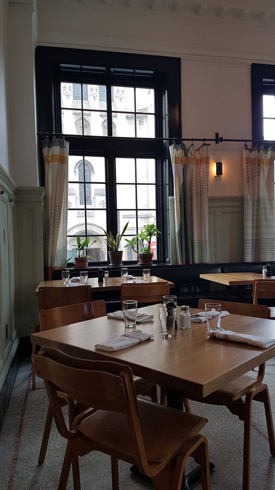 Whitfield | restaurant | 120 S Whitfield St, Pittsburgh, PA 15206, USA | 4126263090 OR +1 412-626-3090