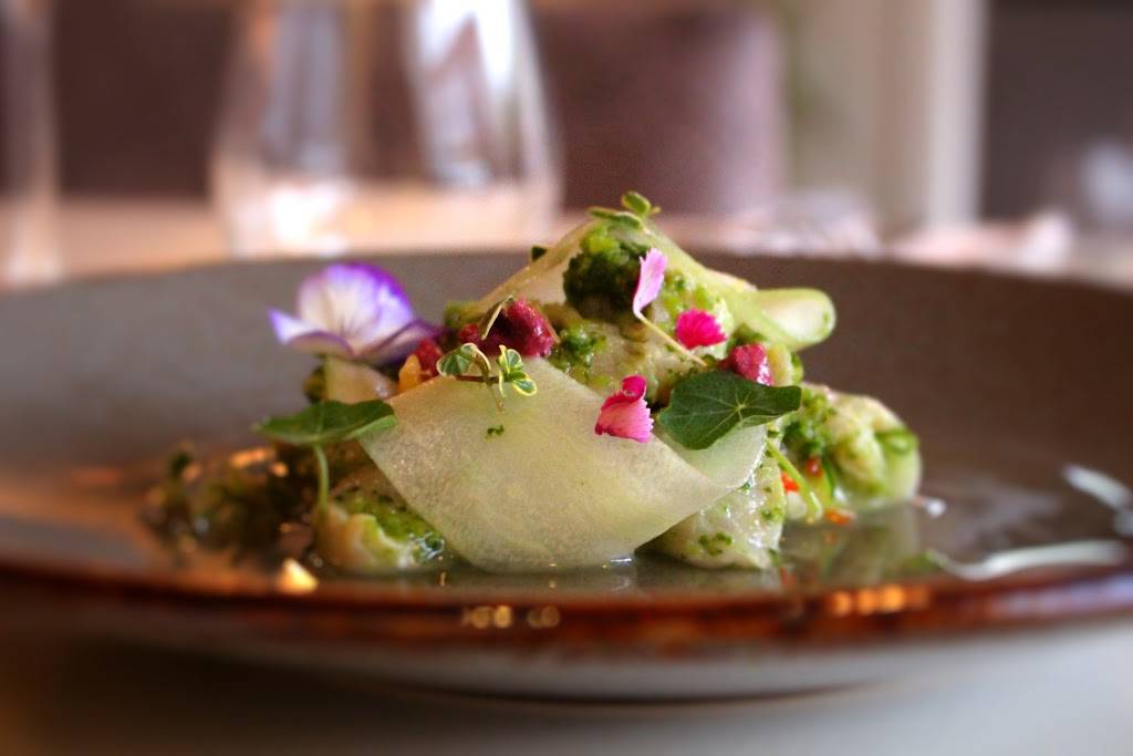 MIA Tapas Indonésiens | restaurant | 350 Rue de Castelnau E, Montréal, QC H2R 1P9, Canada | 5146782308 OR +1 514-678-2308