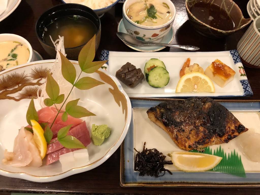 Yoshitsune | restaurant | 2586 Kalakaua Ave, Honolulu, HI 96815, USA | 8089265616 OR +1 808-926-5616