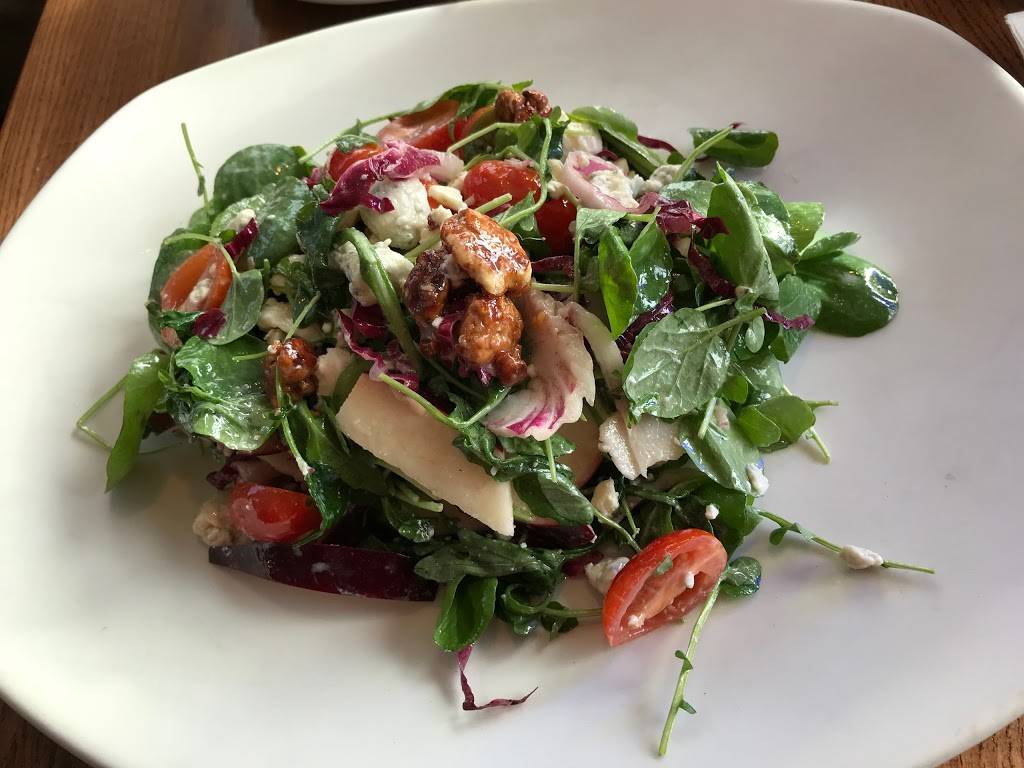 Joes American Bar & Grill | restaurant | 100 Atlantic Ave, Boston, MA 02110, USA | 6173678700 OR +1 617-367-8700