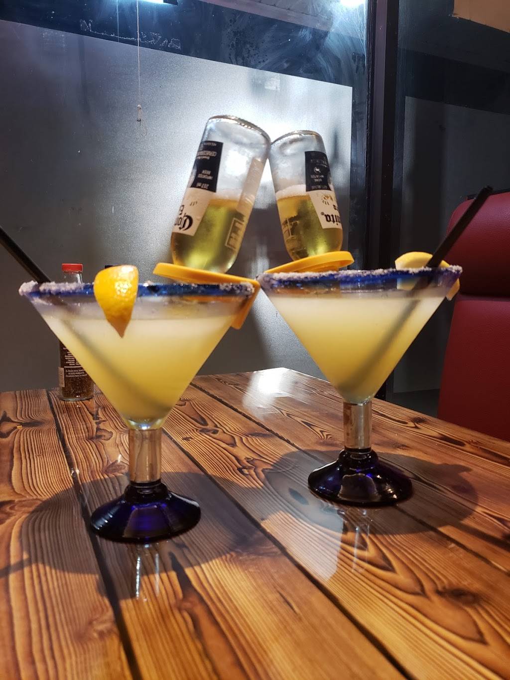 Mexican Amigos | restaurant | 10720 Yonge St, Richmond Hill, ON L4C 3C9, Canada | 9057800303 OR +1 905-780-0303