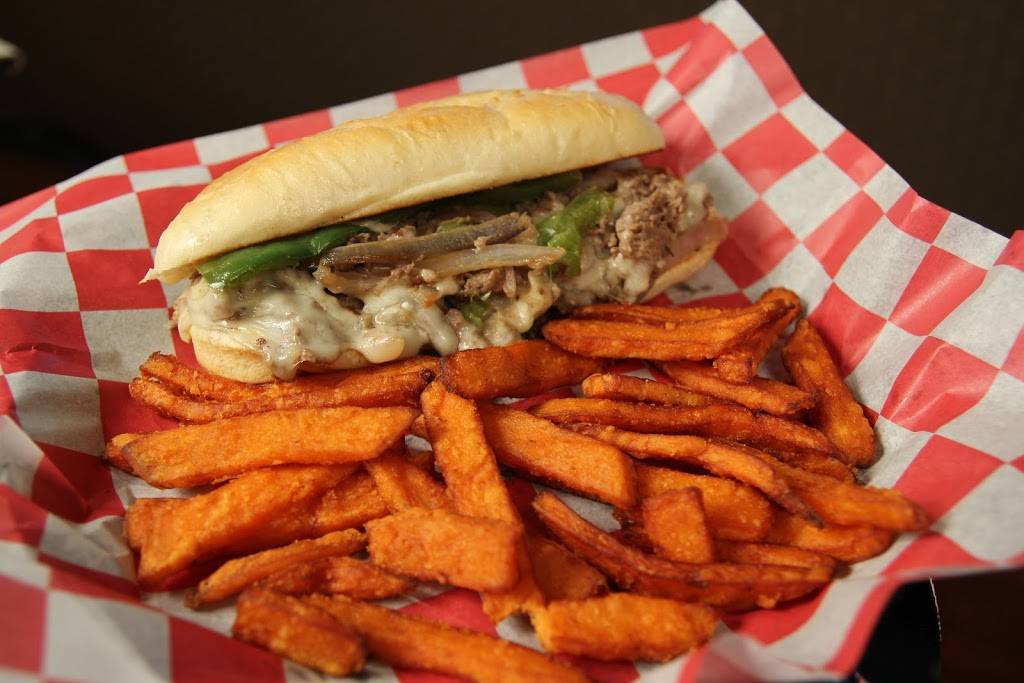 Top Dawg Tavern - Summerville | restaurant | 9512 Dorchester Rd #120, Summerville, SC 29485, USA | 8438732700 OR +1 843-873-2700