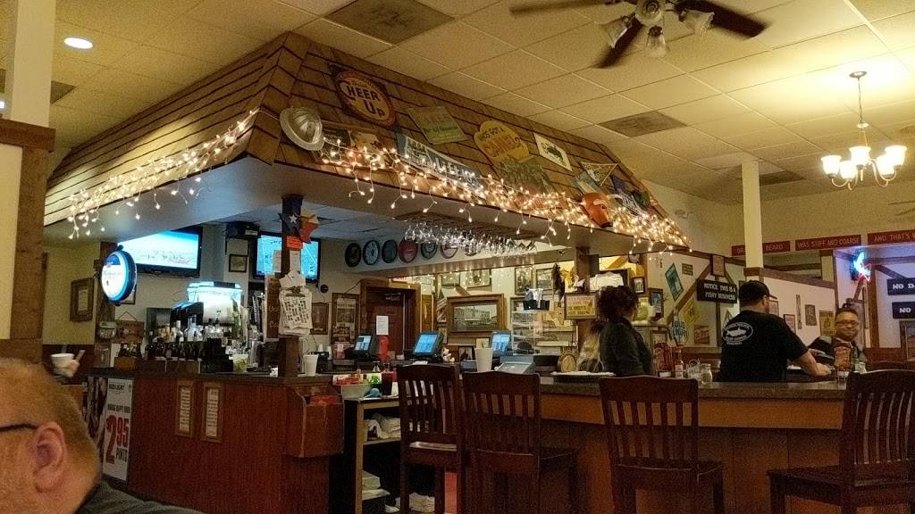 Catfish Parlour | restaurant | 4705 E Ben White Blvd, Austin, TX 78744, USA | 5124003601 OR +1 512-400-3601