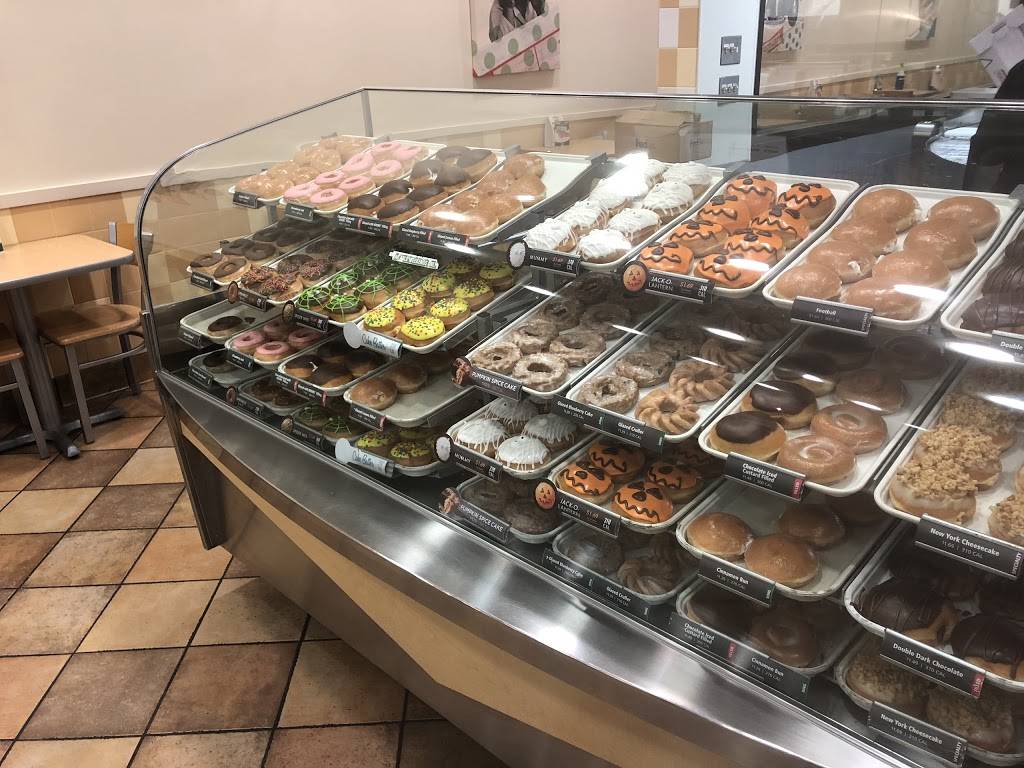 Krispy Kreme | bakery | 1725 US-45, Columbus, MS 39705, USA | 6628480044 OR +1 662-848-0044