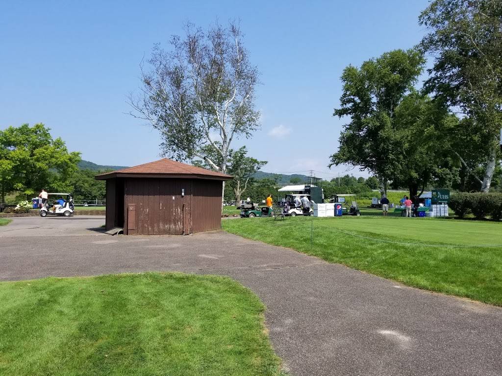 En-Joie Golf Course Restaurant | restaurant | 726 W Main St, Endicott, NY 13760, USA | 6077480515 OR +1 607-748-0515