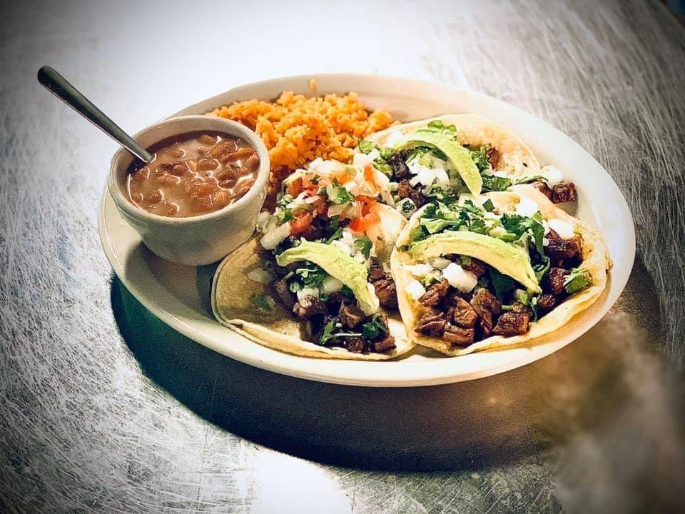 El Potrillo | restaurant | 1116 N Brooks St, Brazoria, TX 77422, USA | 9797980599 OR +1 979-798-0599