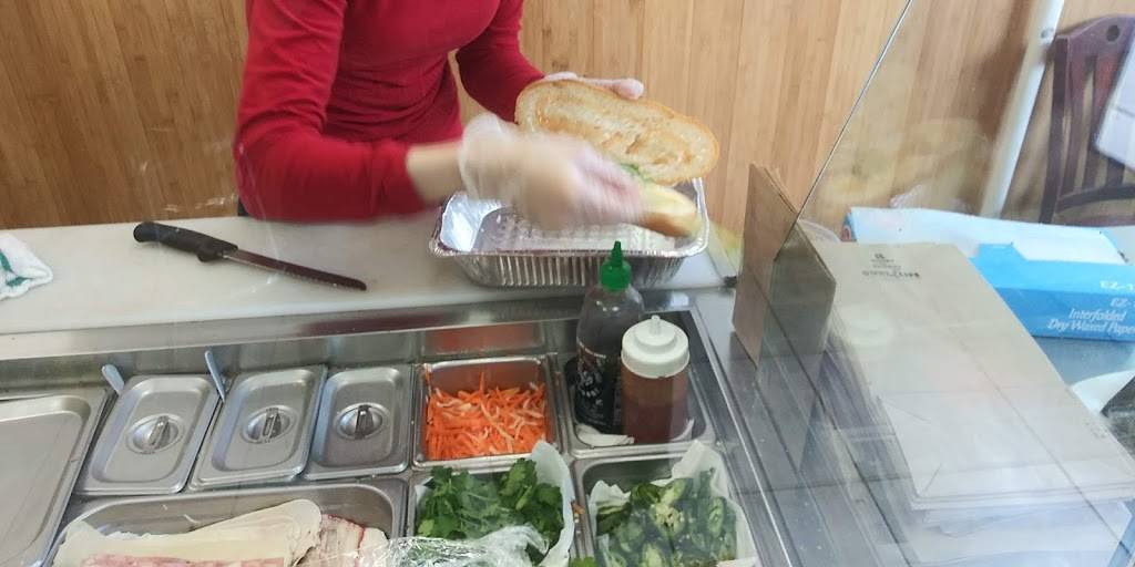 Viet Thai Express | restaurant | 336 Cardinal Oconnell Pkwy, Lowell, MA 01854, USA | 9784529702 OR +1 978-452-9702