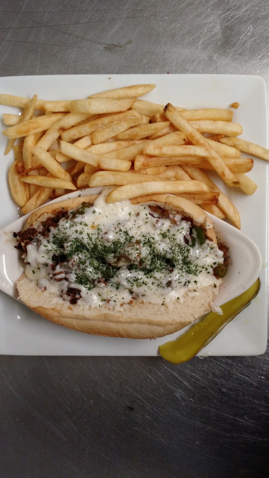 Papa Tasos | restaurant | 4760 E Lee Hwy, Max Meadows, VA 24360, USA | 2766371196 OR +1 276-637-1196