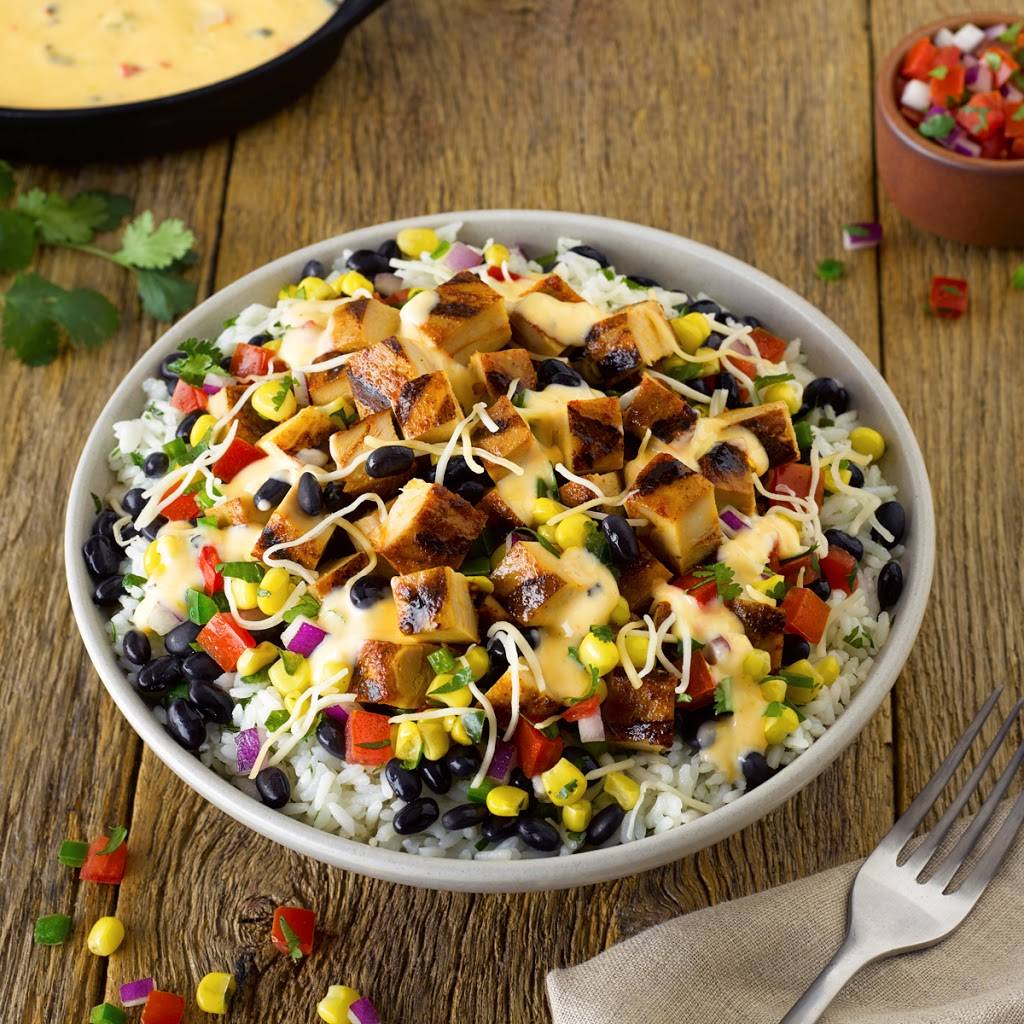 QDOBA Mexican Eats | restaurant | 324 14th Ave SE, Minneapolis, MN 55414, USA | 6123793100 OR +1 612-379-3100